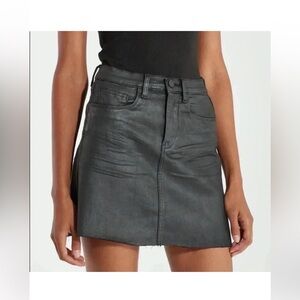 Blank NYC Spartacus Coated Denim Black Mini Skirt Women's Size 27 Raw Hem